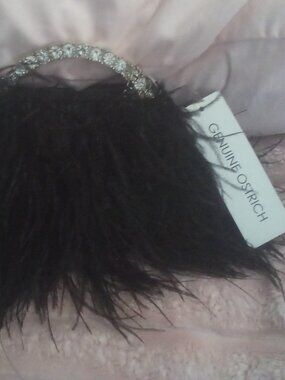 ALESSIA Luxury Black Ostrich Feather Beaded HandbagEvening Clutch Purse NWT